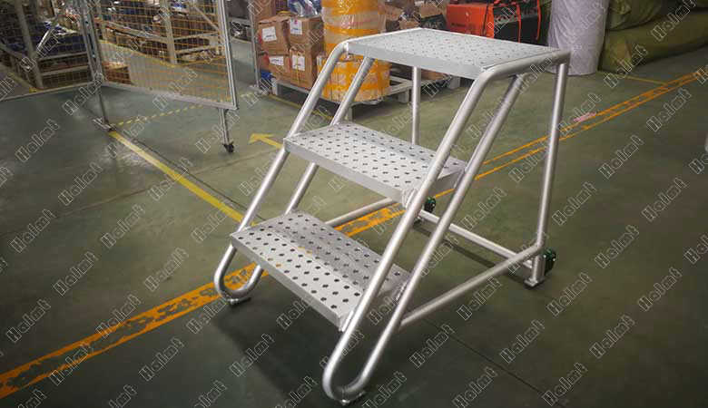 Aluminum Access Step